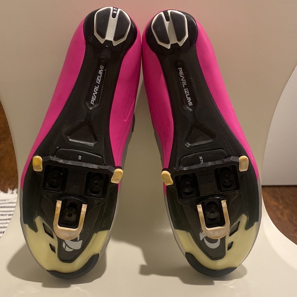 Pearl iZUMi Women’s Cycling Shoes - Picture 5 of 6